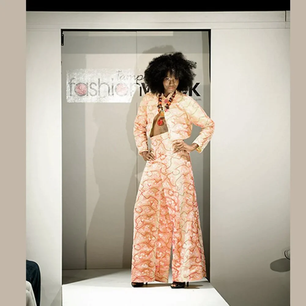 TWO-PIECE ENSEMBLE PANT SUIT - Picture 13 of 14